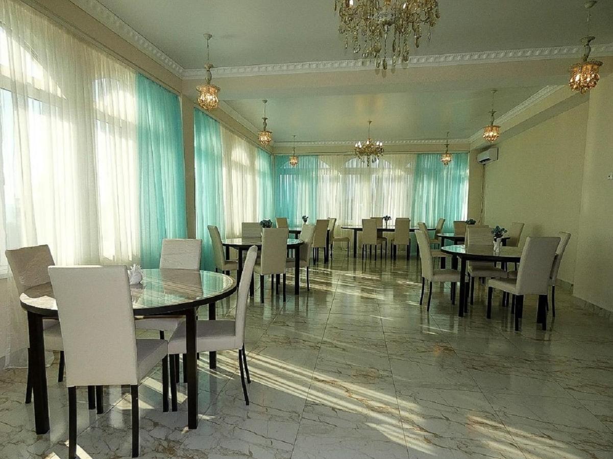 Отель Адунеи Сухум Exterior foto