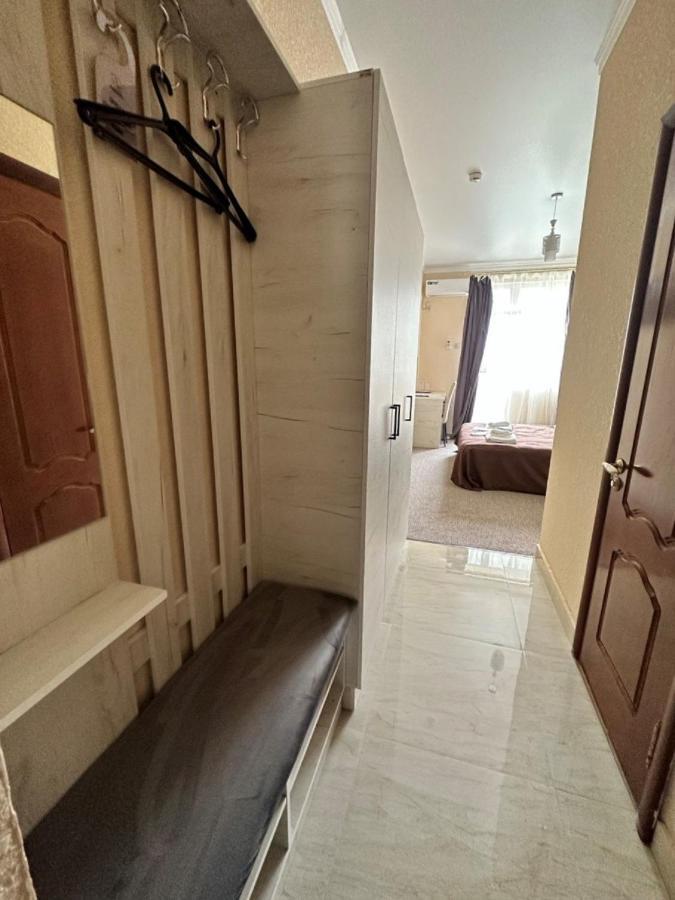 Отель Адунеи Сухум Exterior foto